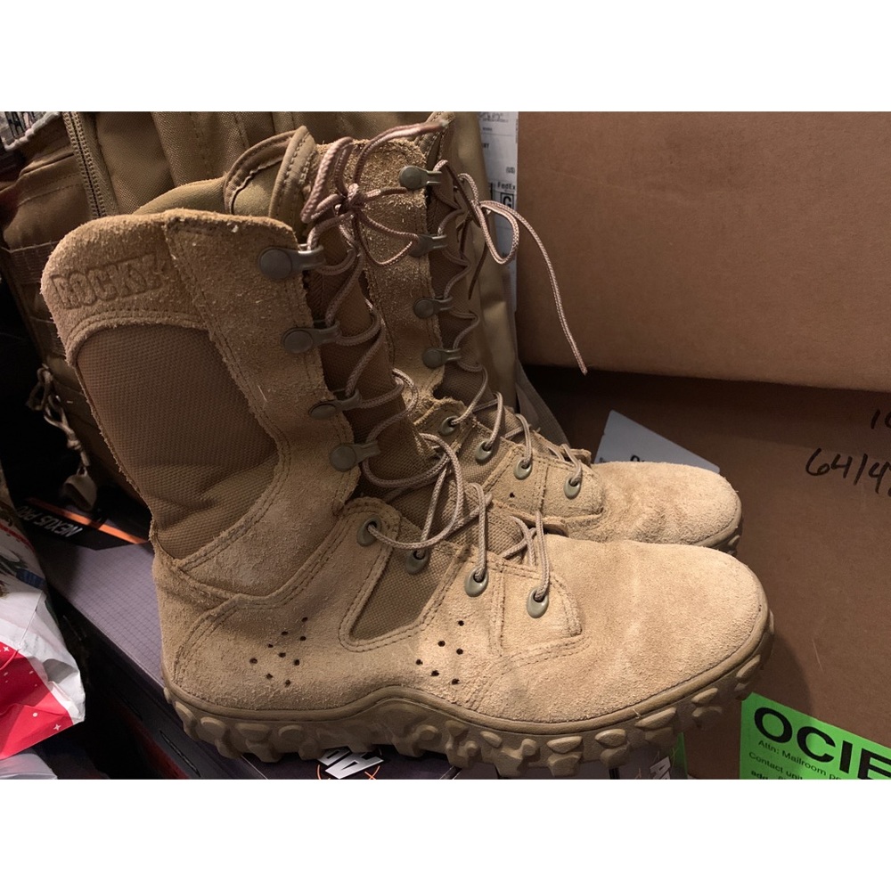 Rocky S2V tactical military boots, unisex
